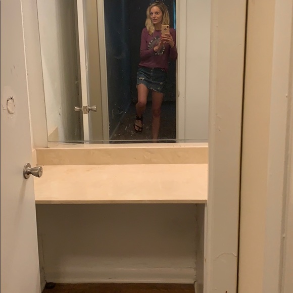 Meet your Posher, Amanda - Picture 8 of 8